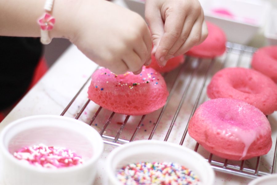 Easy Baked Donuts