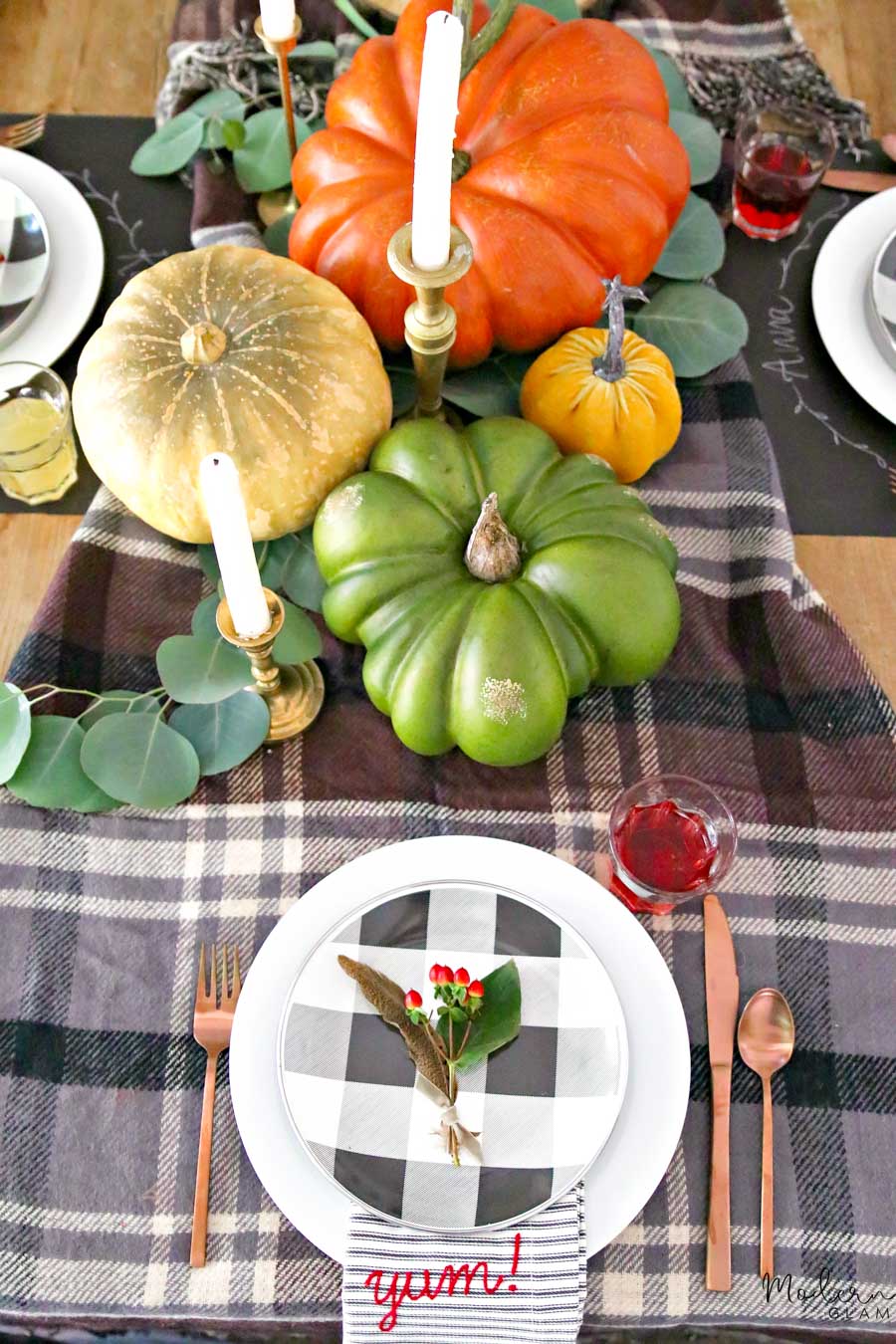 thanksgiving table decor