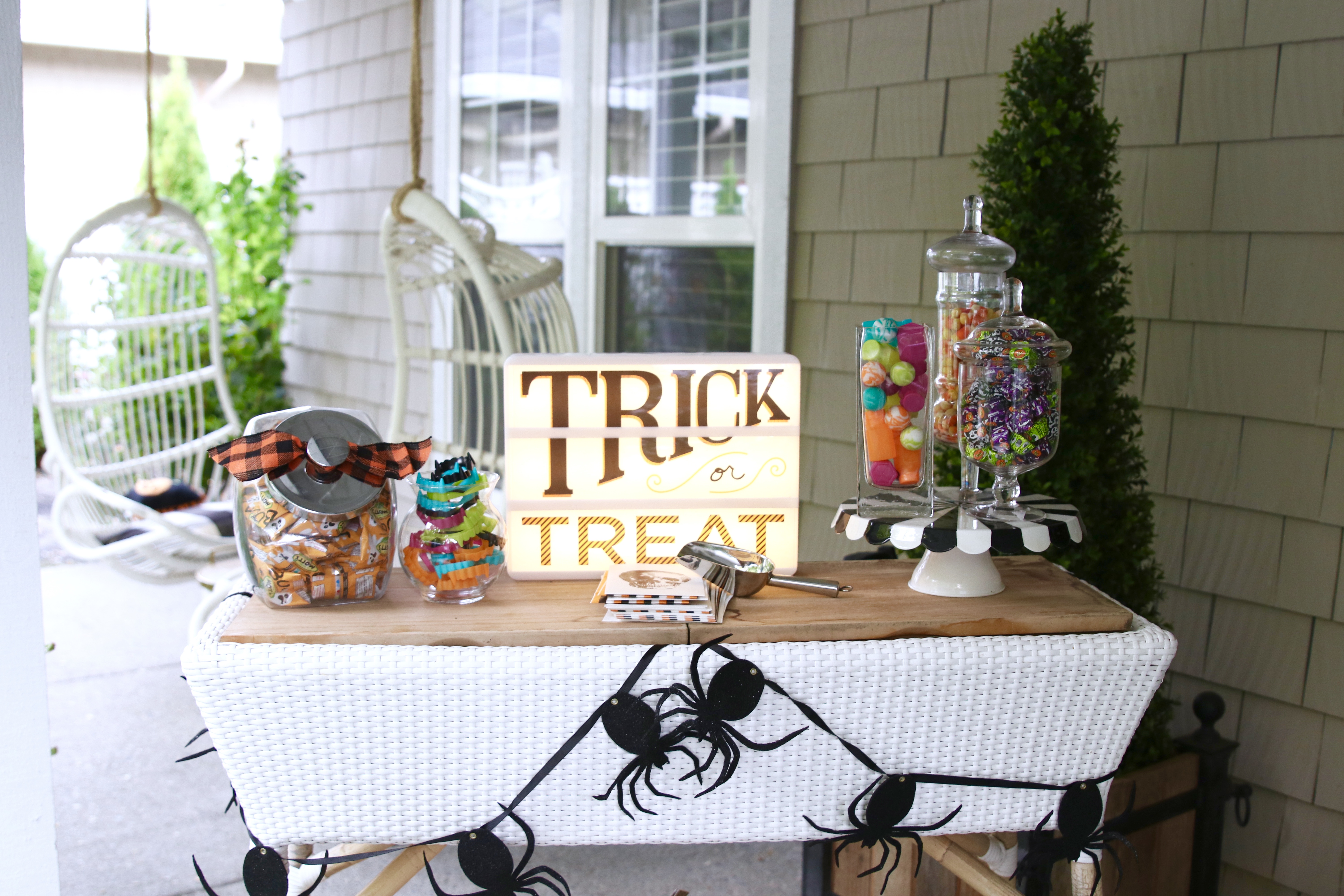 trick or treat candy bar