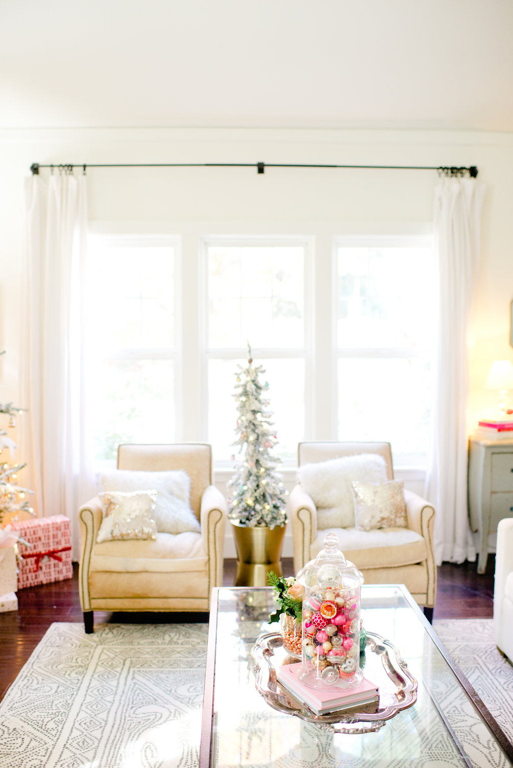 A Very Vintage Holiday Home Tour