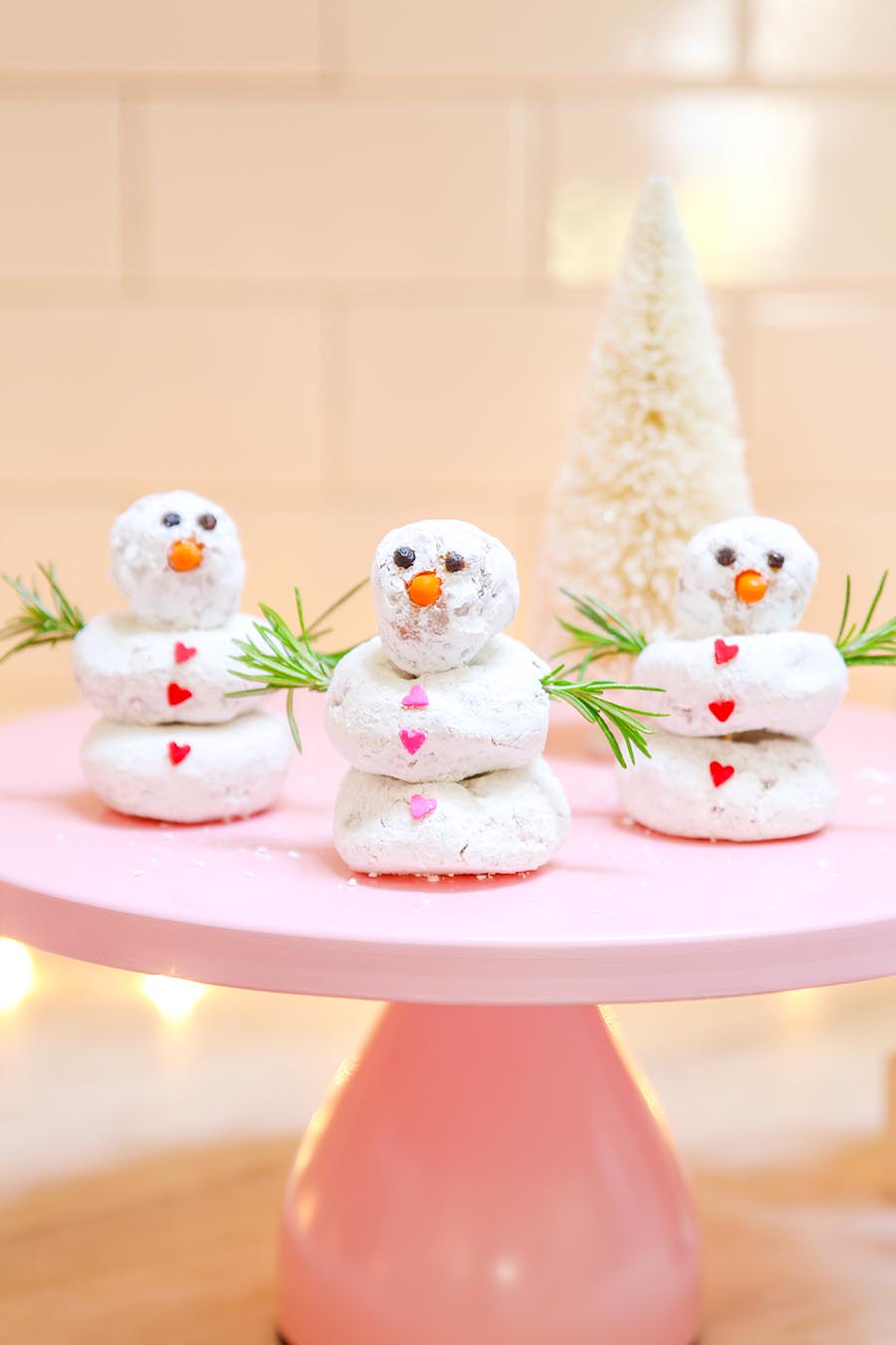 easy snowman donuts