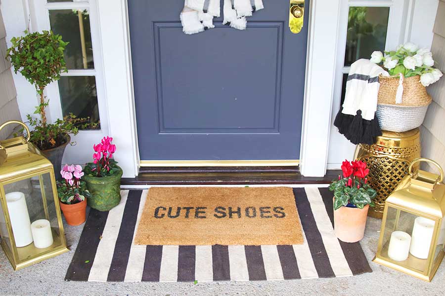 Welcome Doormat  Door mat, Front porch decorating, Rugs on carpet