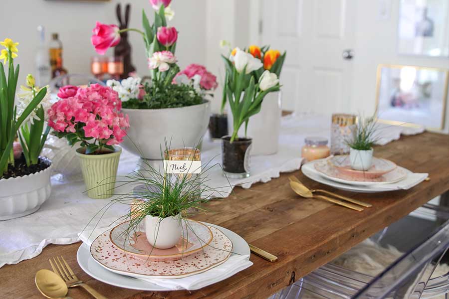 A Simple and Fresh Easter Table