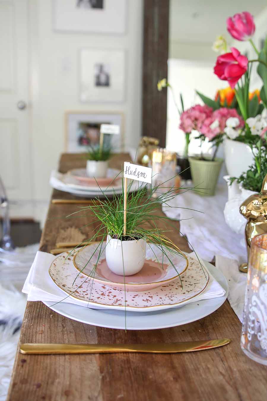 A Simple and Fresh Easter Table