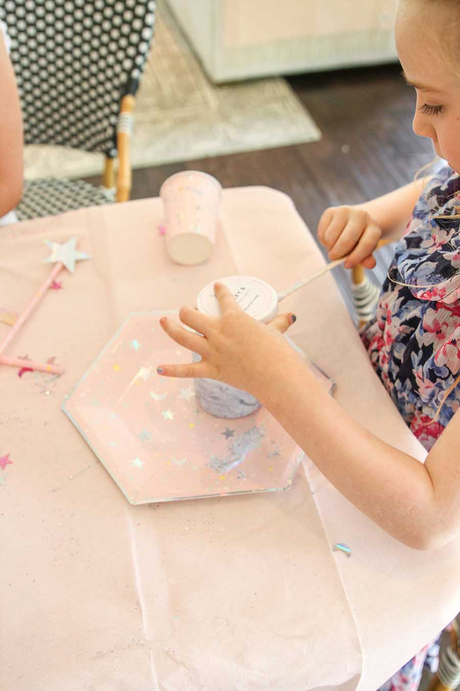 Slime Party - How to Throw a No-Mess and easy Party for Making Slime