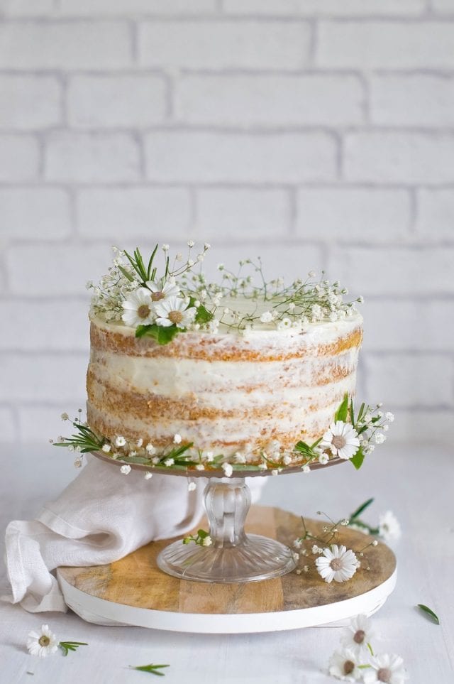 naked cake with flowers