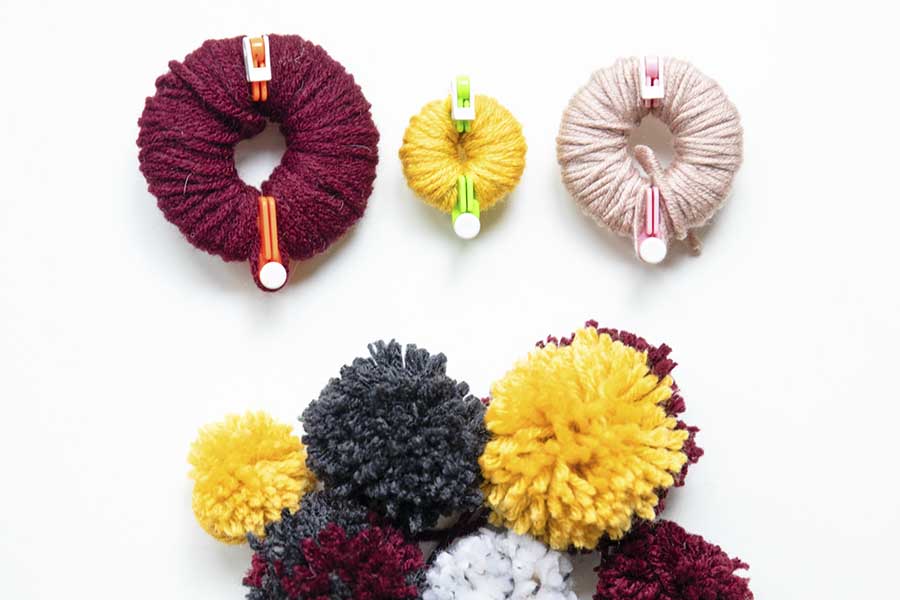 easy fall craft pom pom garland