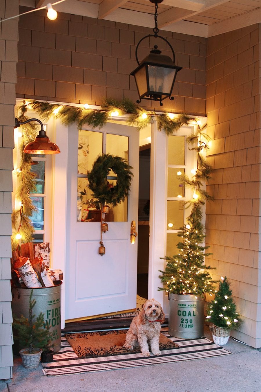 simple farmhouse christmas decorations