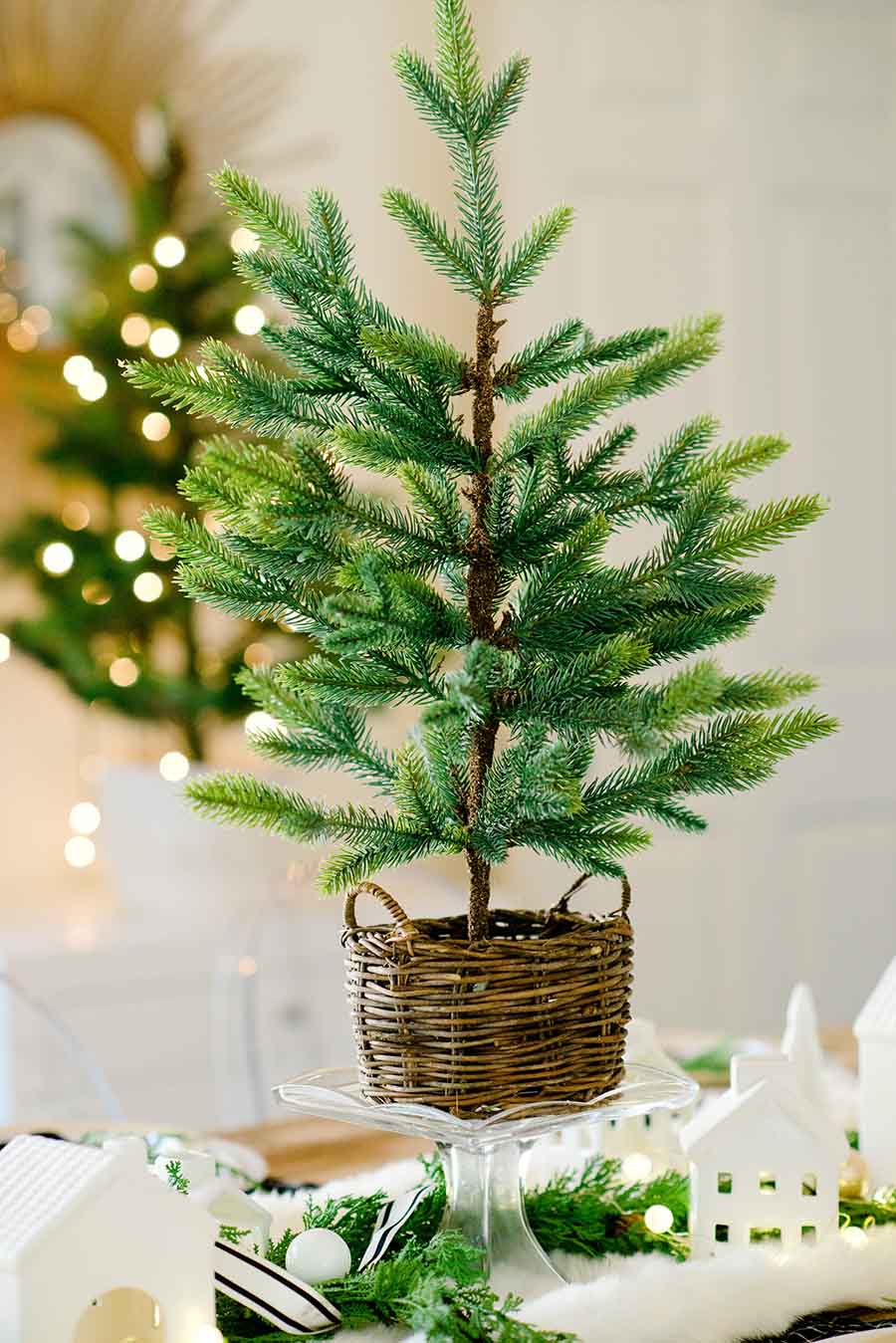 Modern Farmhouse Christmas Table