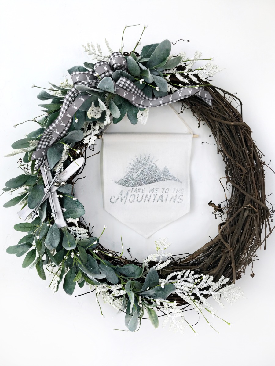 DIY WINTER WREATH