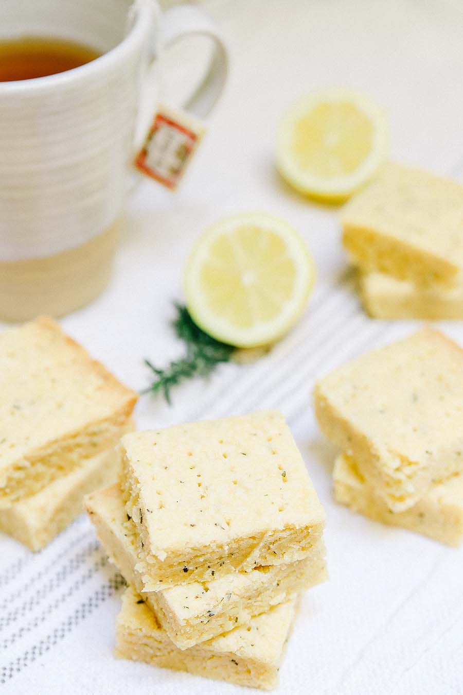 rosemary shortbread bars 