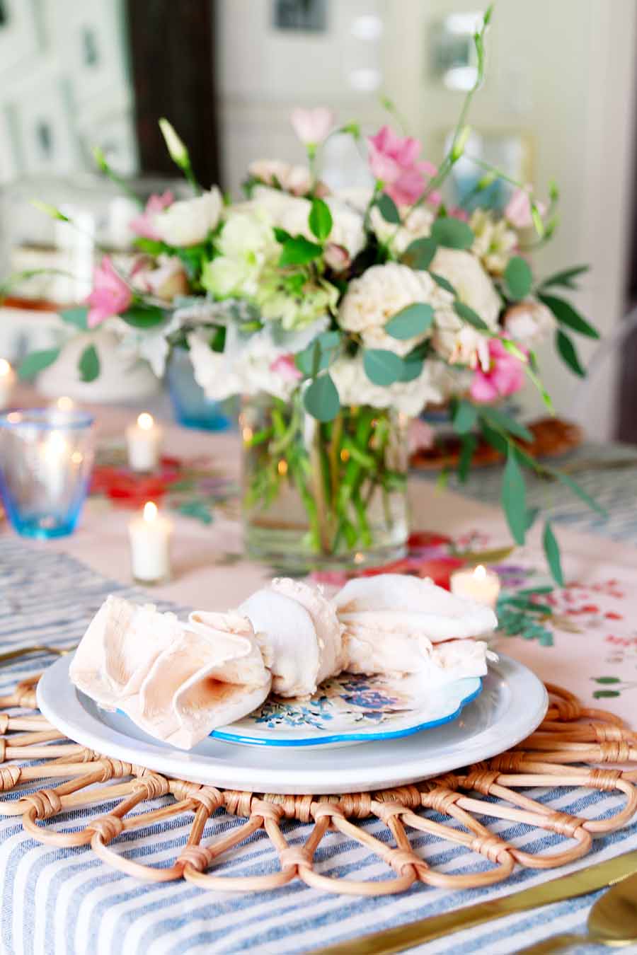 Pink and blue Easter table