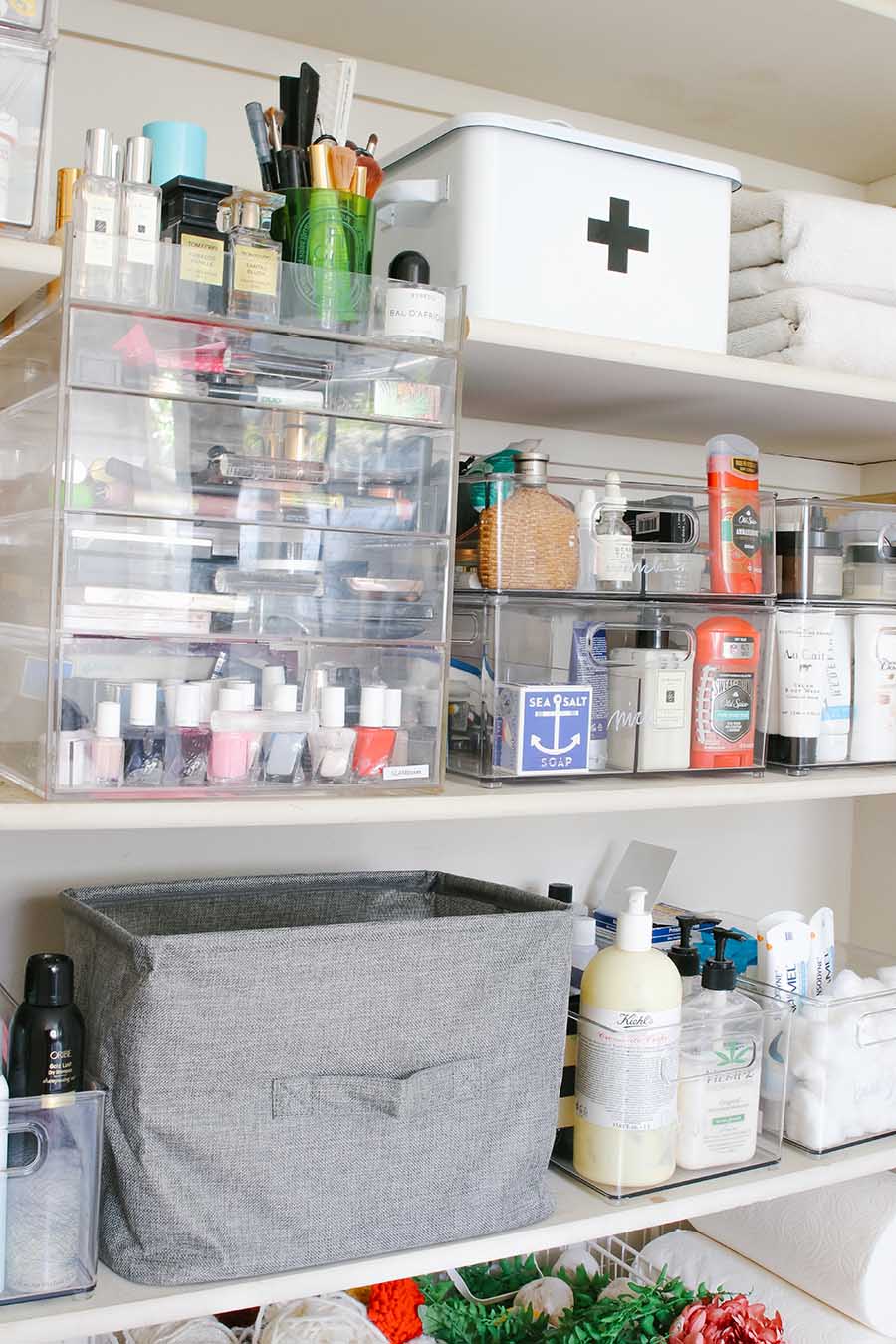 Organized Linen Closet Makeover