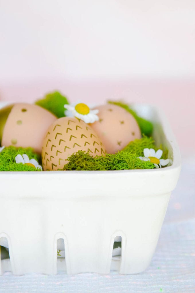 Decorating Brown Easter Eggs Modern Glam Holidays