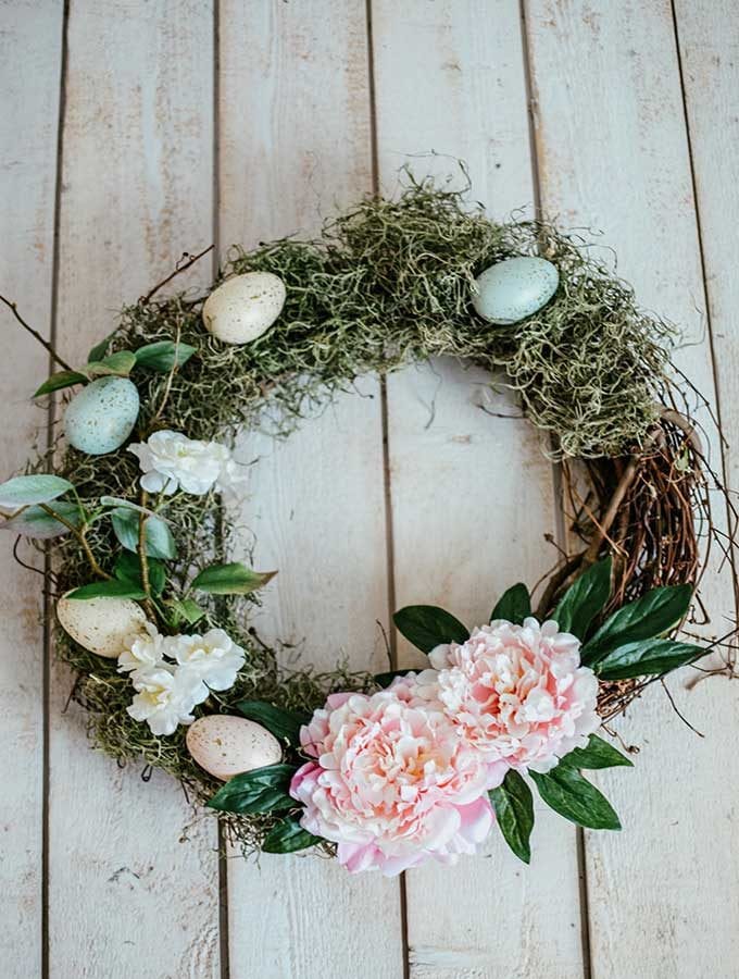 easter egg wreath