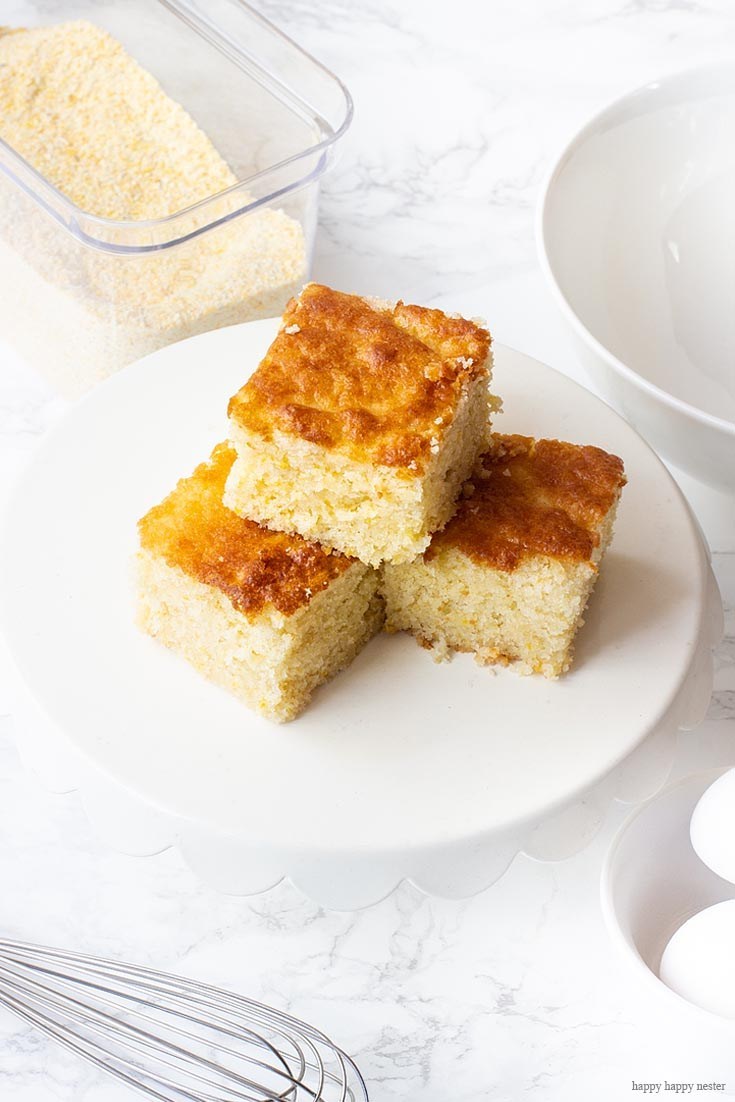 moist and easy cornbread