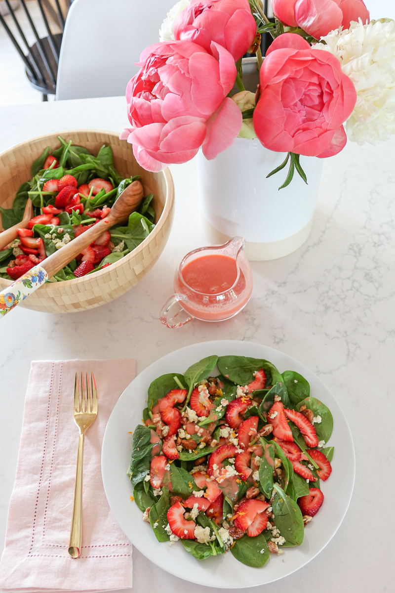 strawberry spinach salad