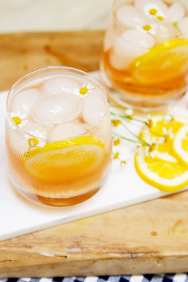 Elderflower Rosé Wine Spritzer Cocktail Recipe Modern Glam