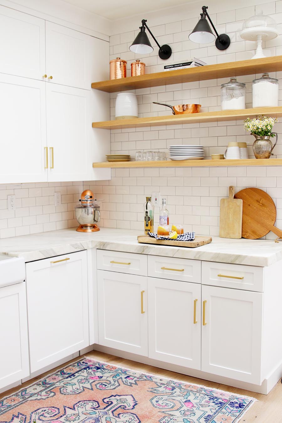 modern farmhouse kitchen