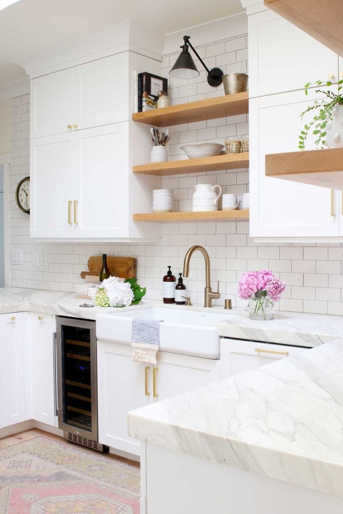 Modern Farmhouse Kitchen Reveal - Modern Glam