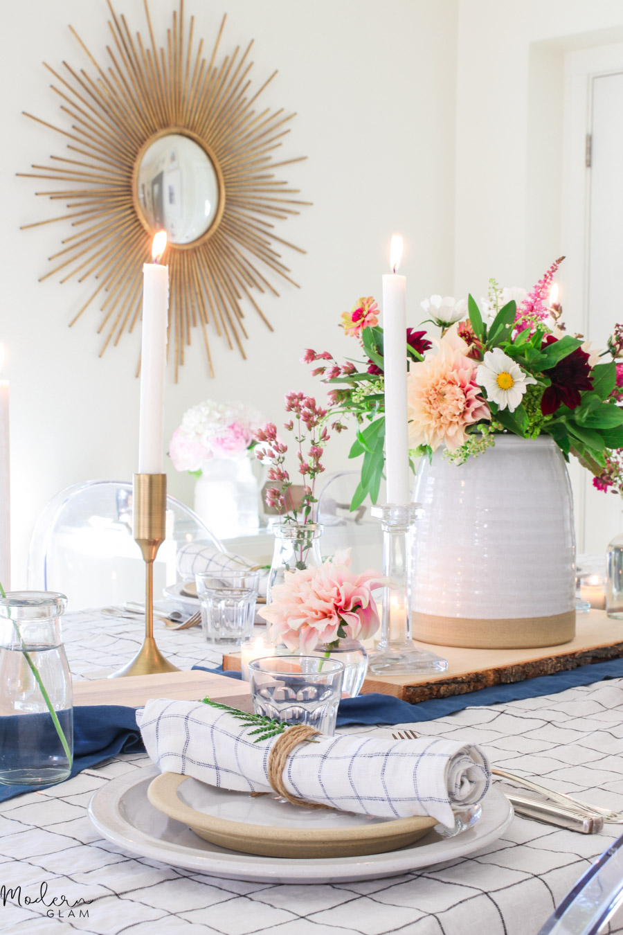 casual summer table with flowers