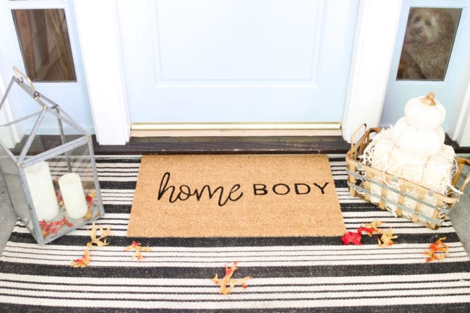 DIY Doormat for your Fall Front Porch - Modern Glam - DIY