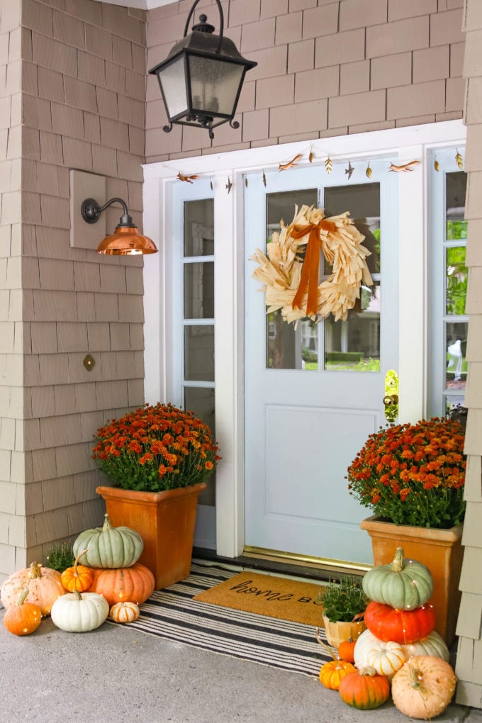 beautiful fall front porch decor