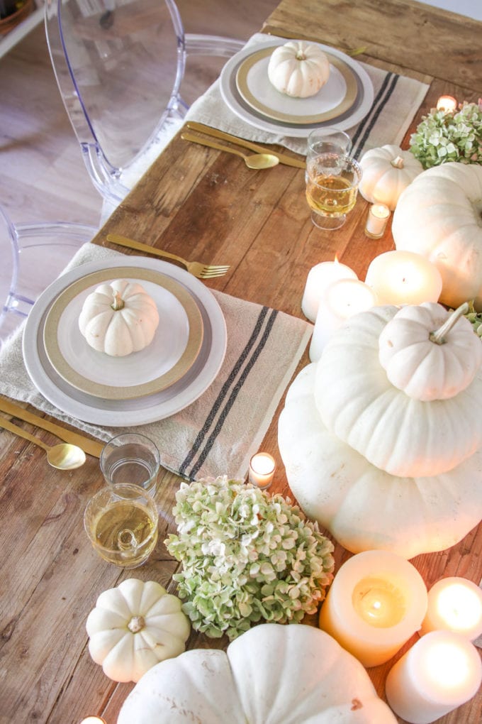 rustic thanksgiving table setting