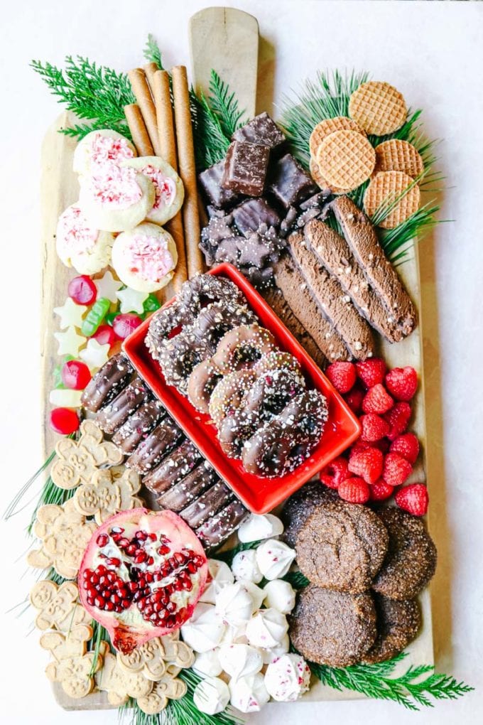 how to make a charcuterie board with desserts