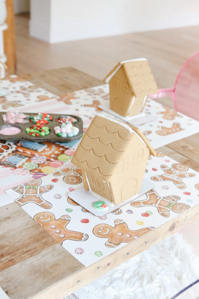 how to throw a gingerbread party for kids