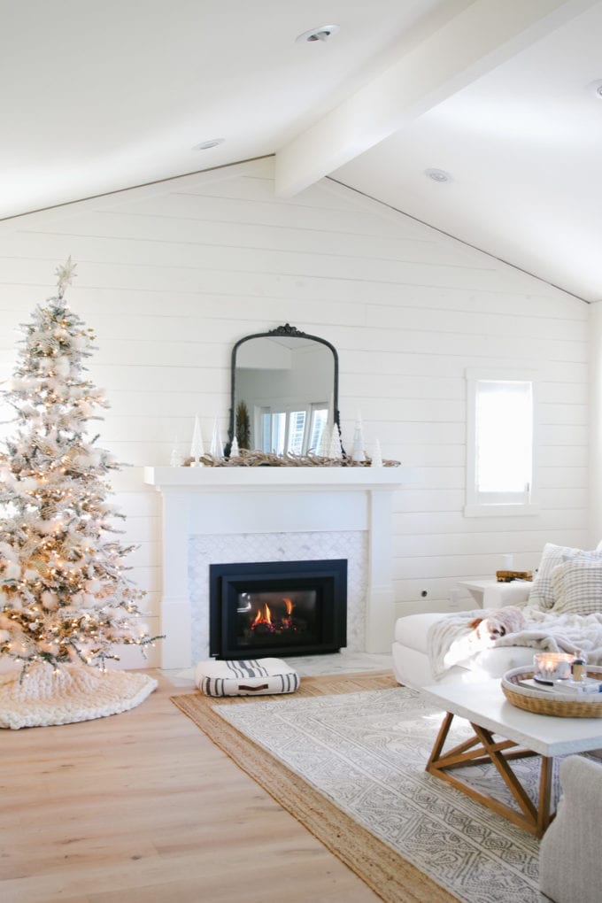 winter white decorating