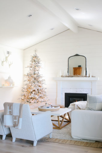 how to transition your decor from christmas to winter