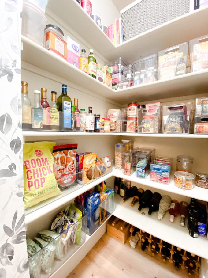 pantry cleaning checklist