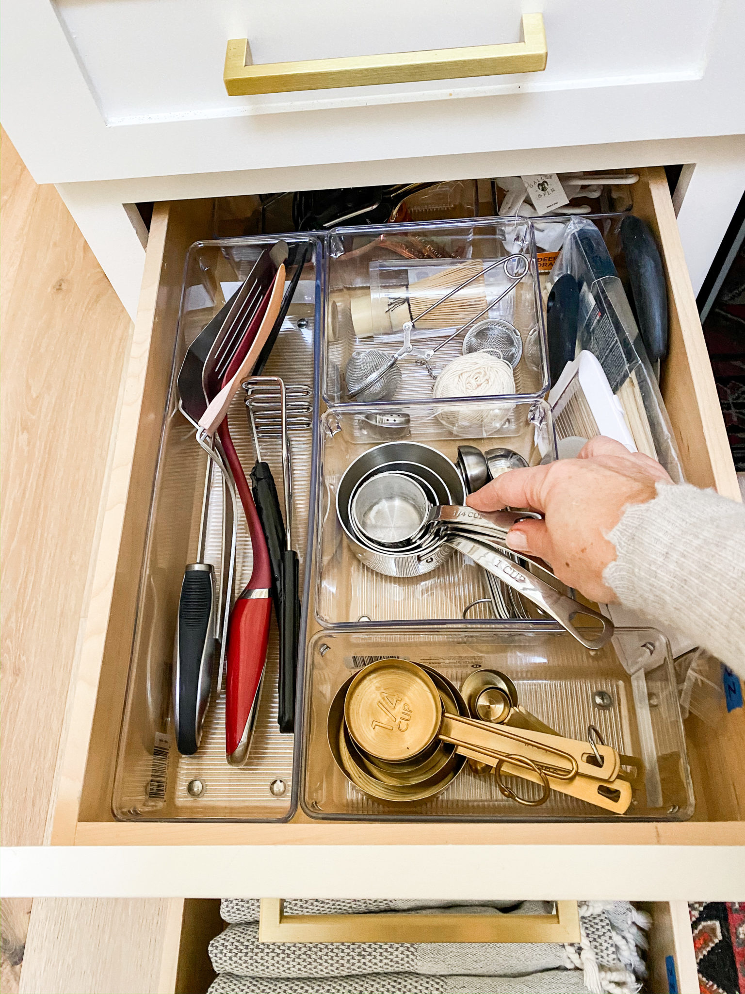 Kitchen and Pantry drawer Organization 