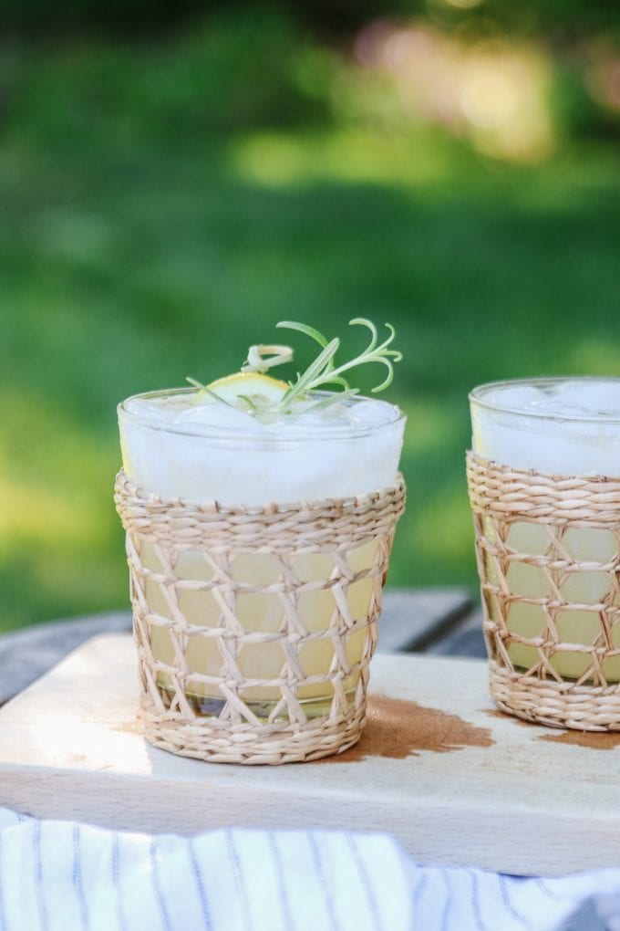 easy summer cocktail recipe