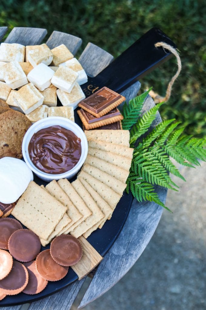 how to make a s'mores dessert board