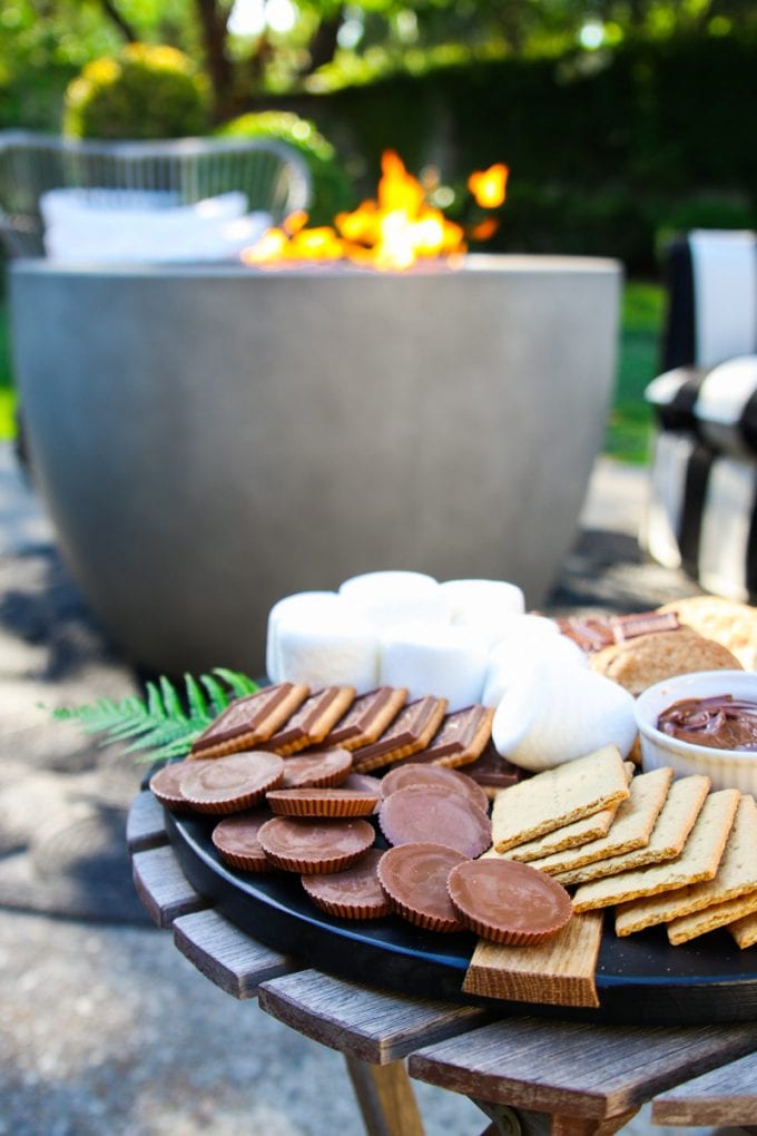 s'mores dessert charcuterie board