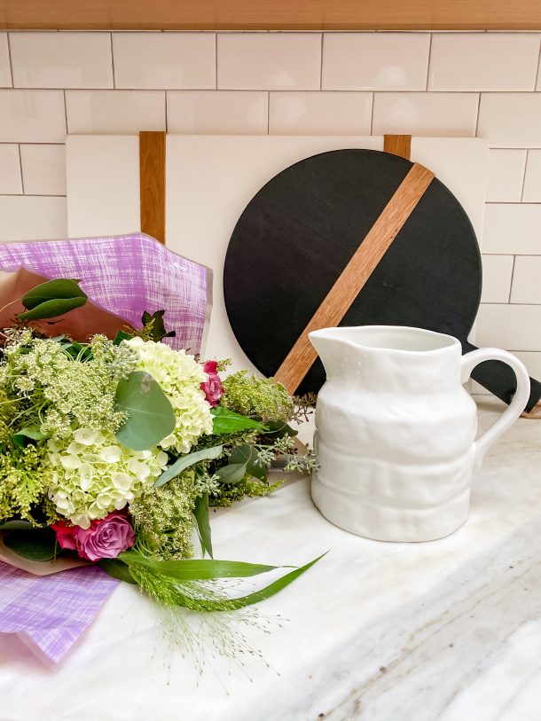 How To Arrange Store Bought Flowers Like A Pro Modern Glam