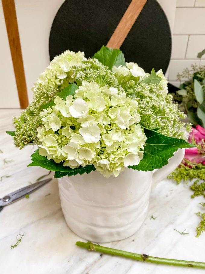 how to arrange grocery store flowers