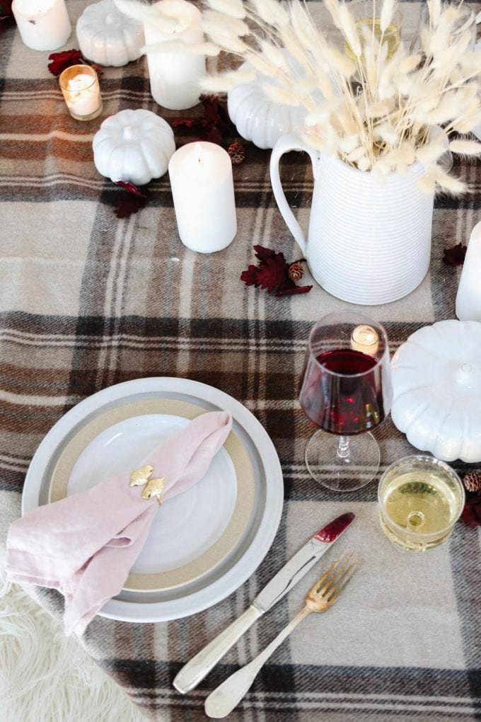 inexpensive fall tablescape