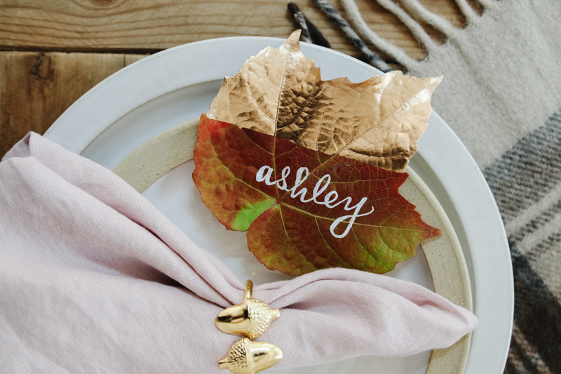 fall leaf place card idea