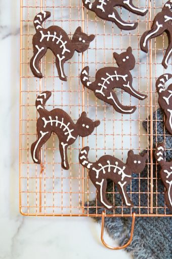 black cat skeleton cookies for halloween