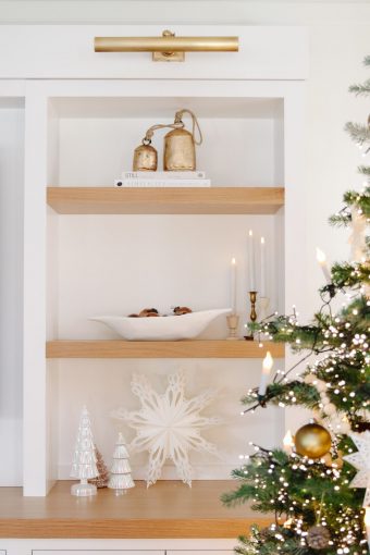 christmas shelf styling