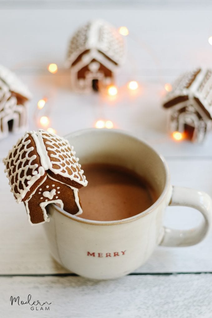 Mini Gingerbread House Mug Toppers - Modern Glam