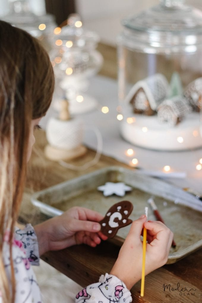 gingerbread cookie decorating ideas