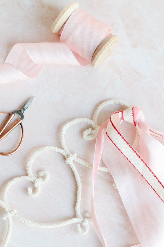 pipe cleaner heart garland