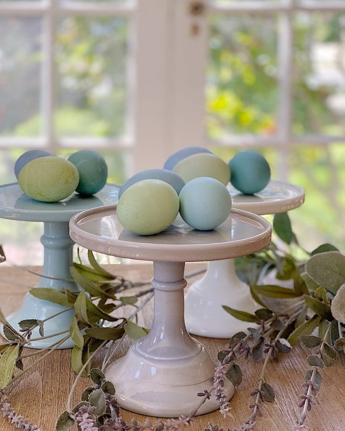 how to dye easter eggs like araucana chicken eggs