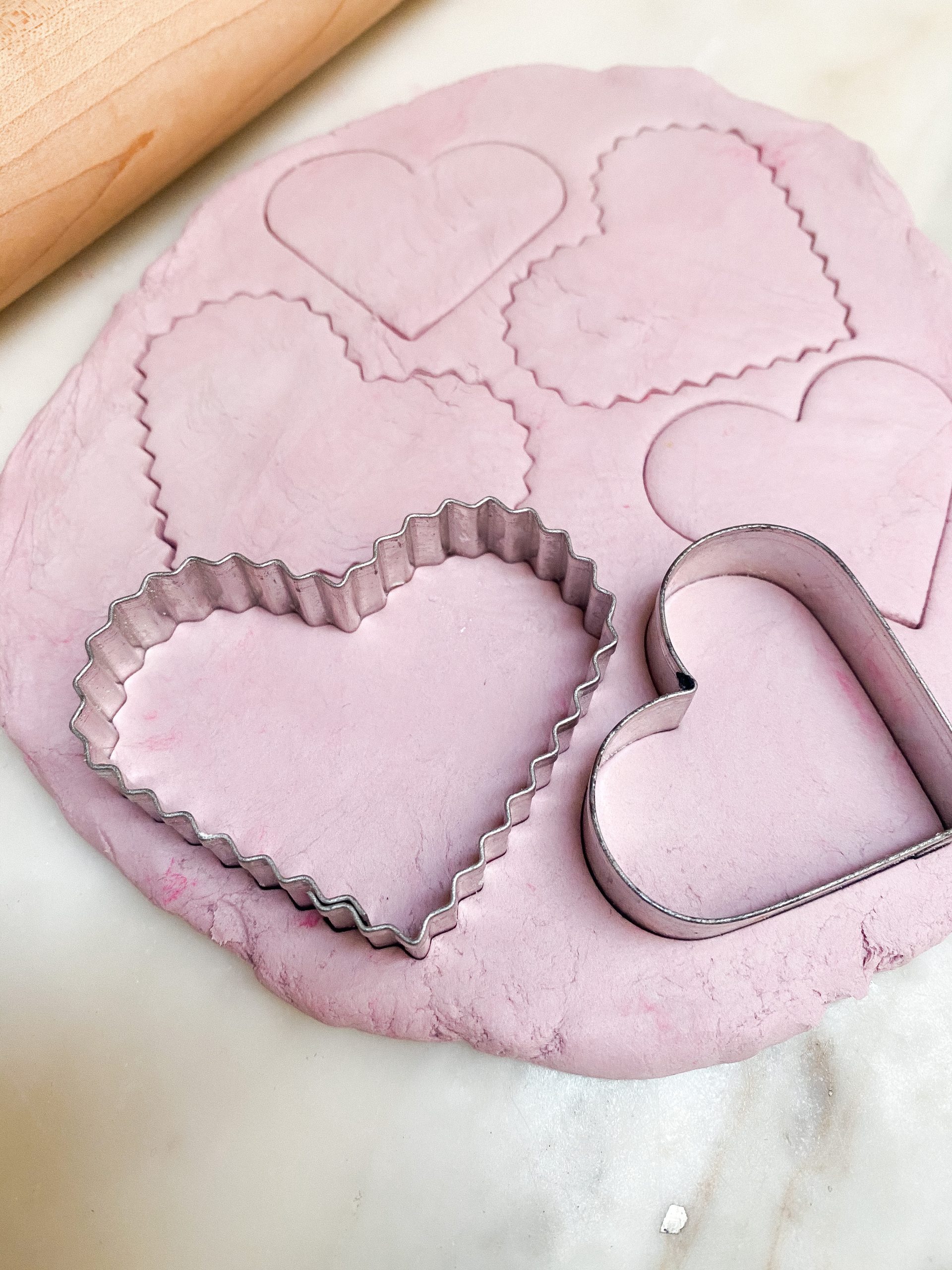 DIY Personalized Air Dry Clay Gift Tags Modern Glam DIY