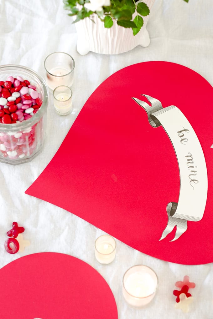 DIY Valentine's Day Table Decorations, Settings, and Centerpieces 