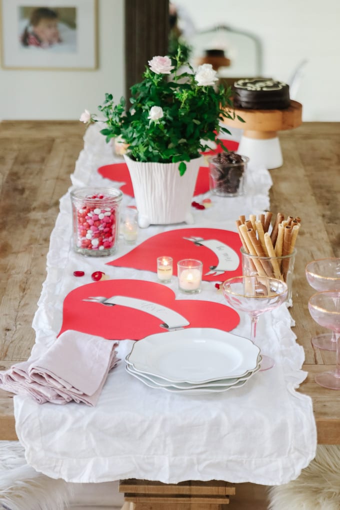 valentines tablescape